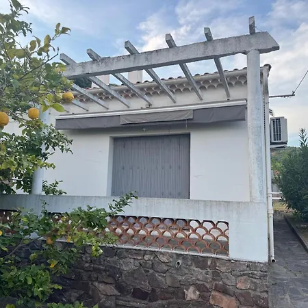 Maison Les Cigales By Mcgi